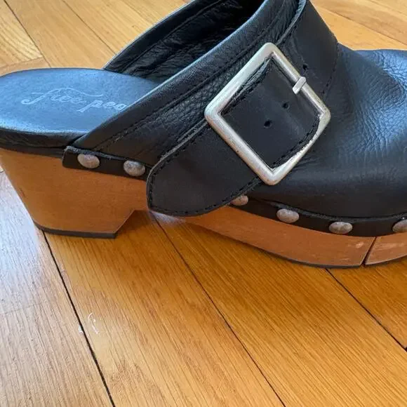 Free People Culver City Clogs Size 39 Leather Black Shoes Wooden - Picture 5 of 7